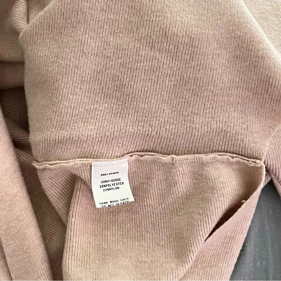 Siren Lily Maternity Jewel Sweater Plus Size 1X Cream Batwing Sleeve - Picture 8 of 8